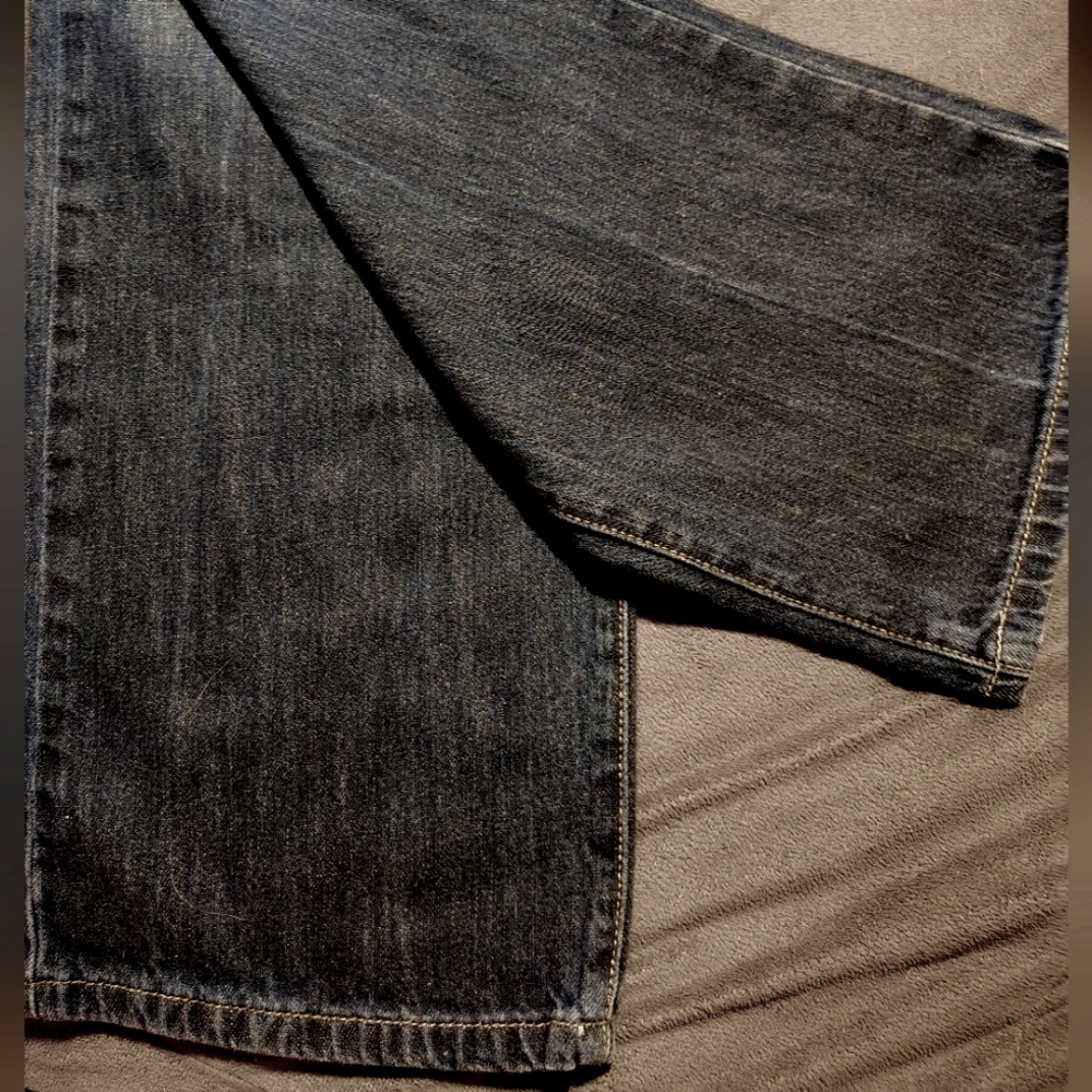 Calvin Klein (36Wx35L)Straight Leg Jeans, Men Blue Denim Pckts, High-rise, ZipUp - Picture 12 of 13